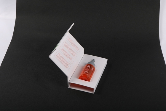 LS-650A Automatic Hot Melt Glue Cover Paper Gluing Machine With High Accuracy