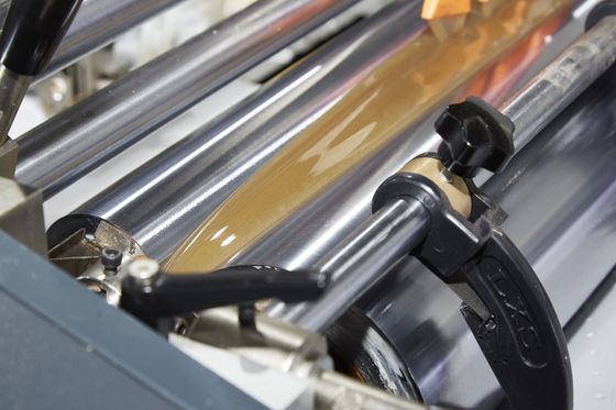 Automatic rigid box making machine for box wrapping and forming machine