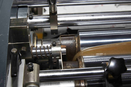 L135XW100mm 1856kg Mobile Box Making Machine Short Setting Time