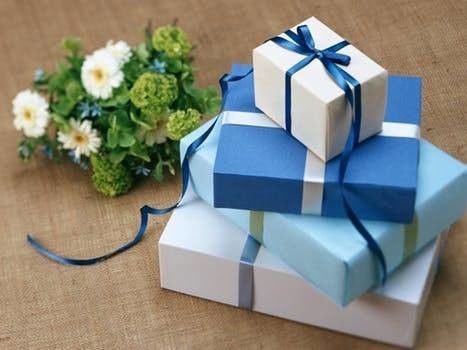 Sticking Gift Box Corners Machine With Speed 70pcs Per Minute For Cardboard Box Making Machine