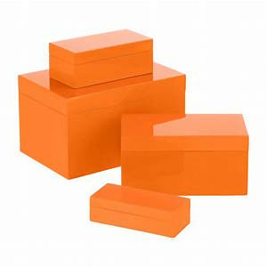 Paper Perfume Box Corner Pasting Machine For Clothing Box Pneumatic Driven