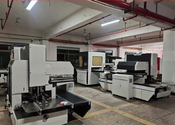 Servo Motor Feeding Fully Automatic Box Forming Machine 35pcs/min