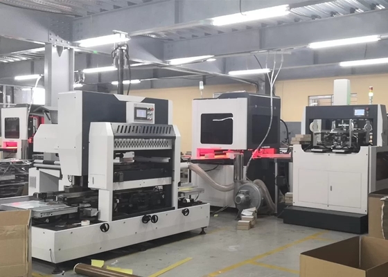 Servo Motor Feeding Fully Automatic Box Forming Machine 35pcs/min